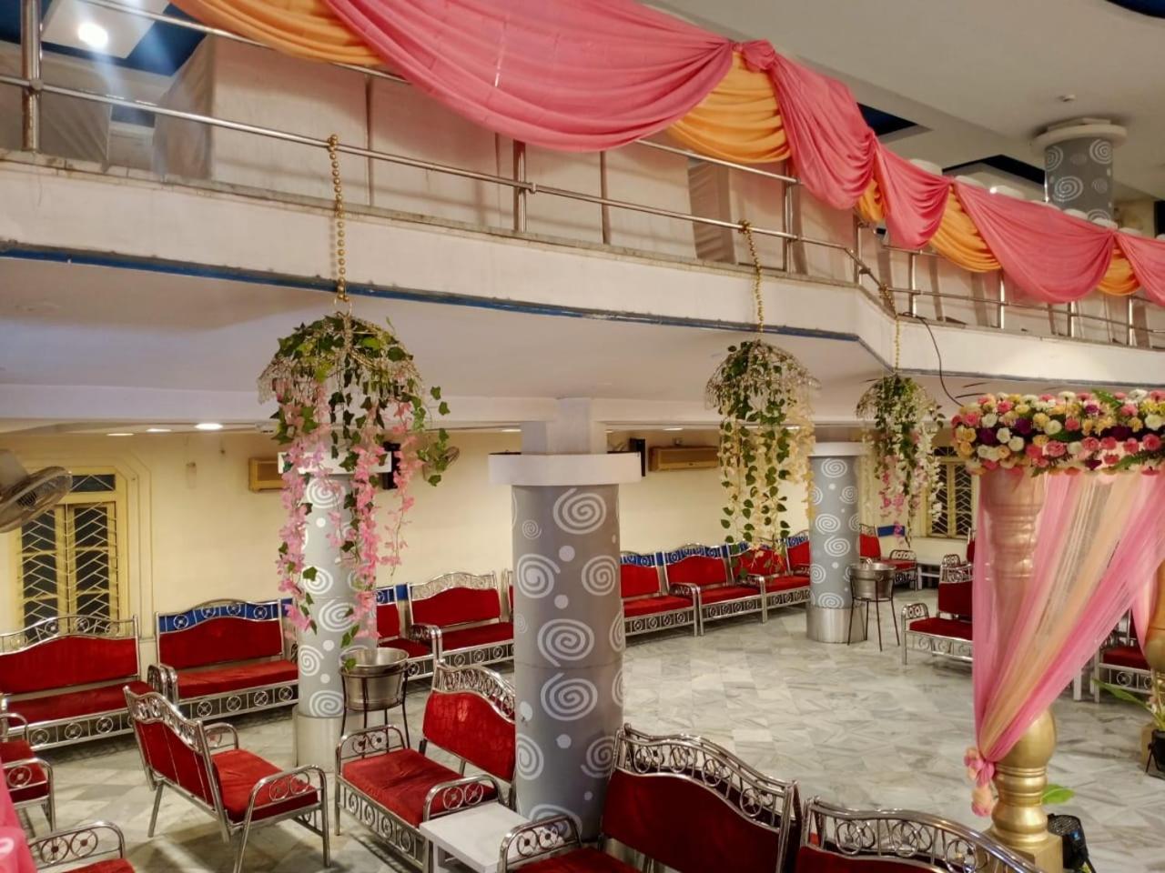 Shivangan Hotel And Banquet Kolkata Exterior photo